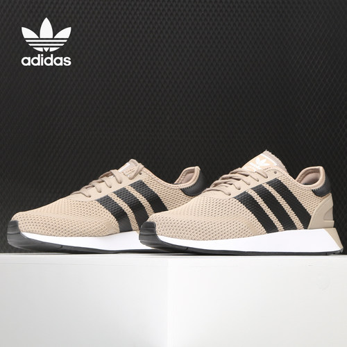 运动跑鞋Adidas/阿迪达斯