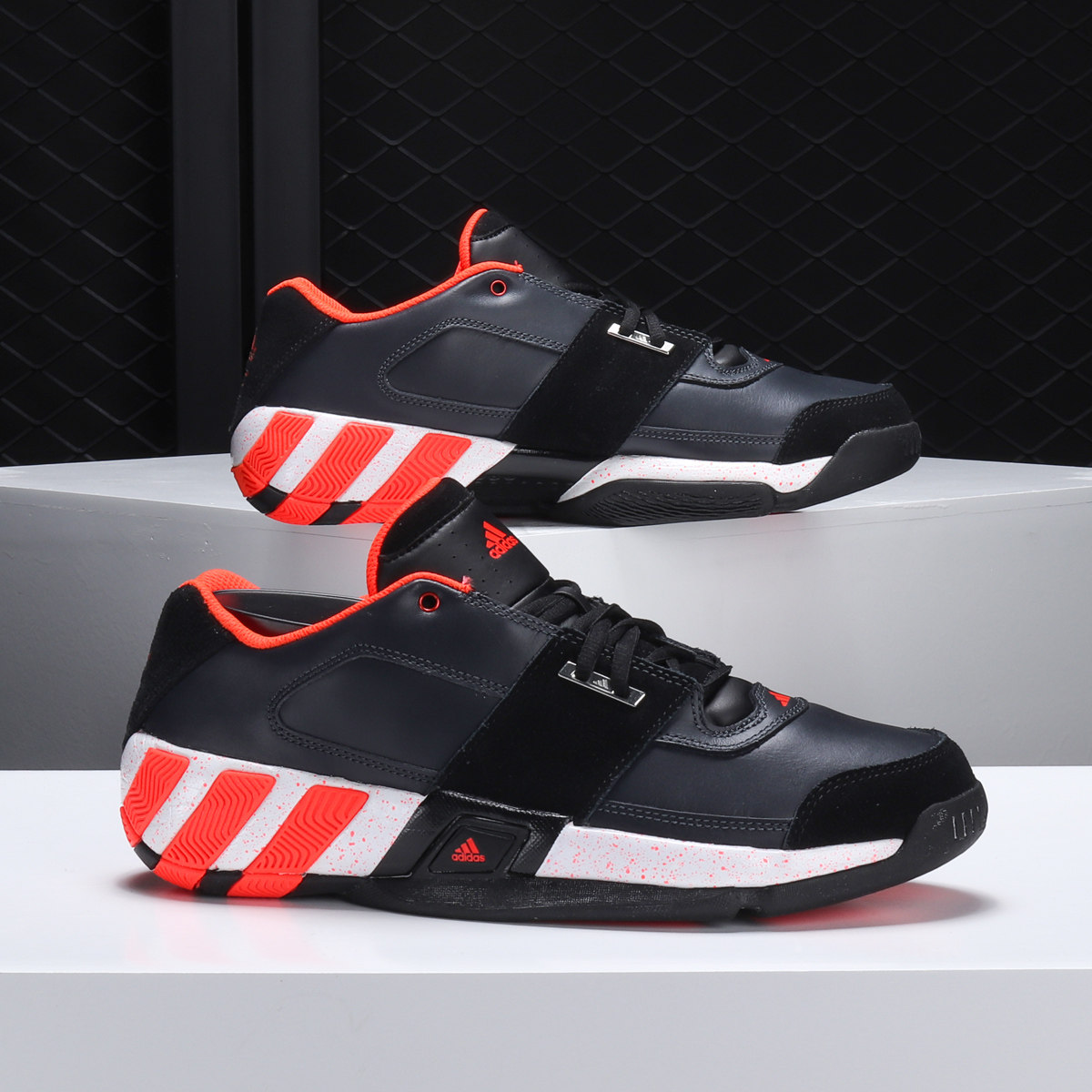 Adidas/阿迪达斯正品 REGULATE阿里纳斯 休闲运动男篮球鞋S83778