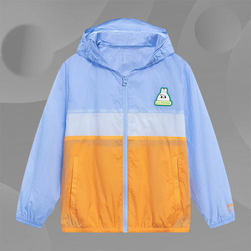 Lining/李宁正品男小童运动潮流系列防晒凉爽速干连帽外套YFDT055