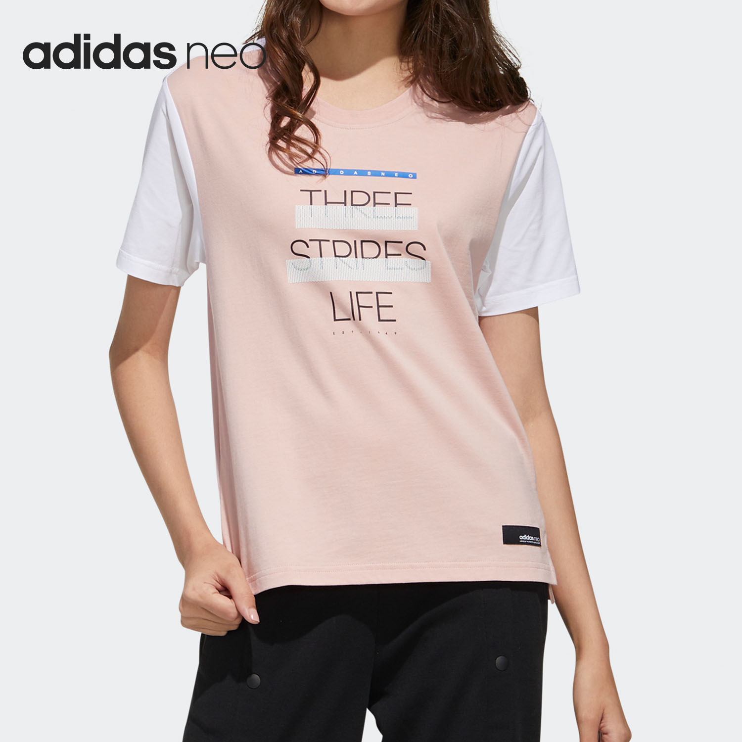 阿迪达斯正品女士运动T恤