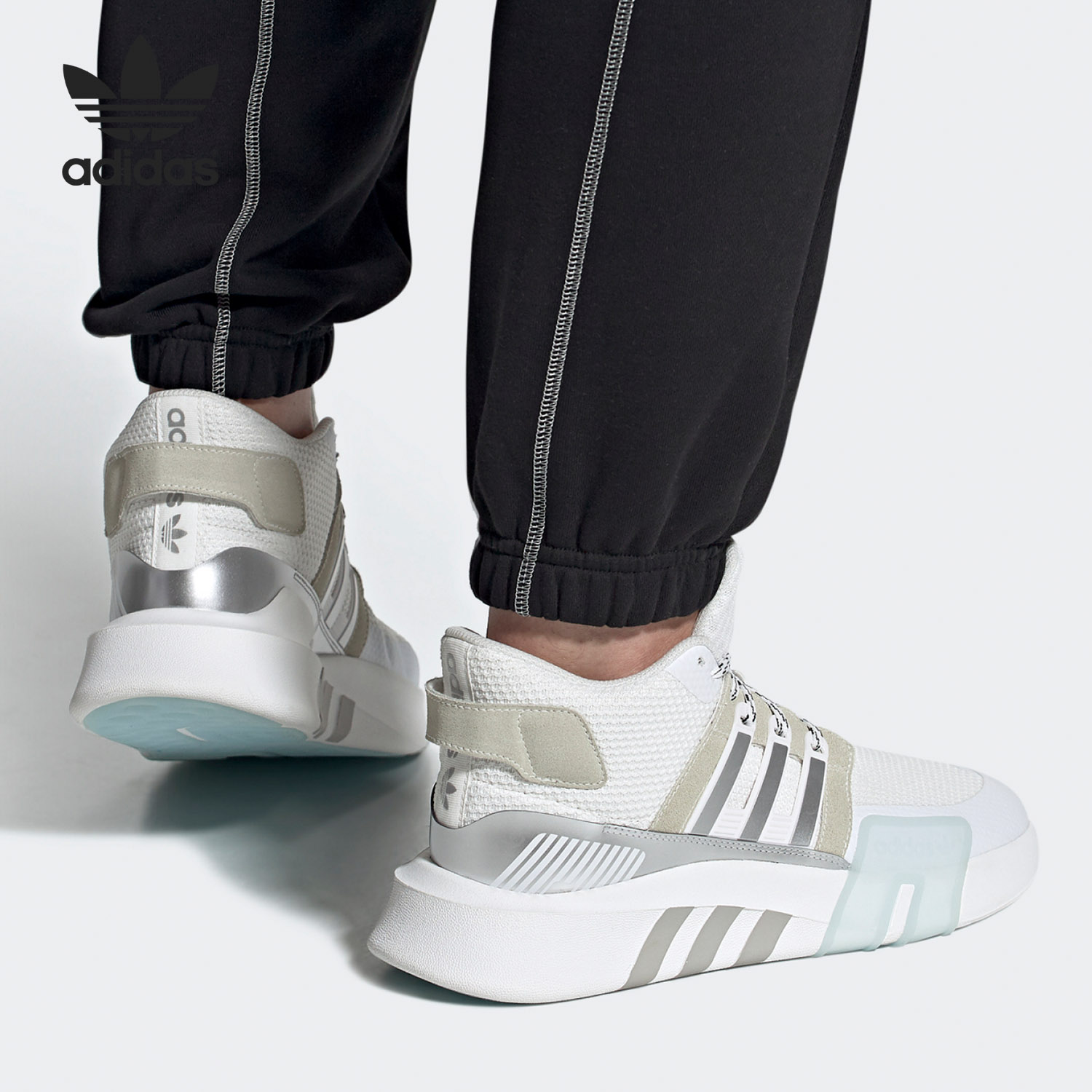 阿迪达斯三叶草男女运动休闲鞋