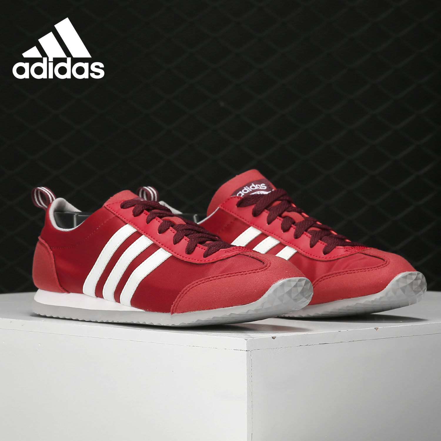 Adidas/阿迪达斯官方正品 Vs Jog 男女舒适耐磨运动休闲鞋 EH1698