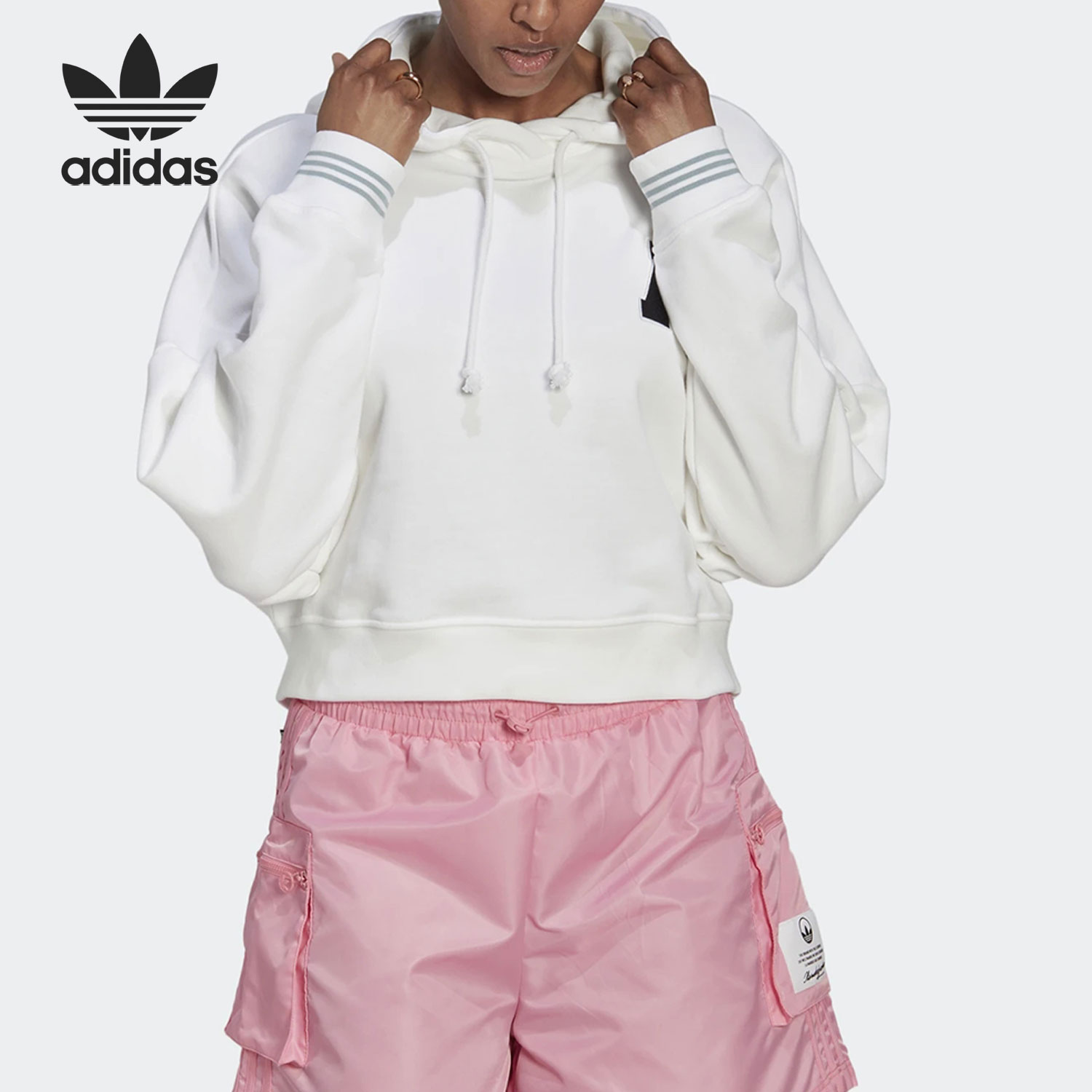 阿迪达斯女士运动卫衣HL9055