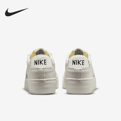 Nike/耐克正品新款女士轻便透气耐磨低帮运动板鞋DJ0292-105
