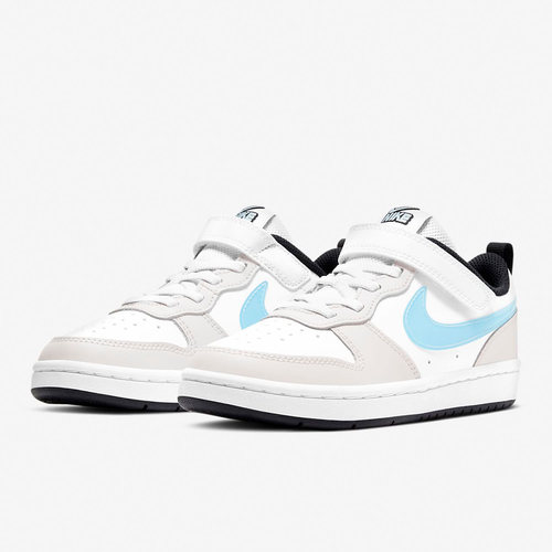 耐克夏季魔术贴运动风板鞋