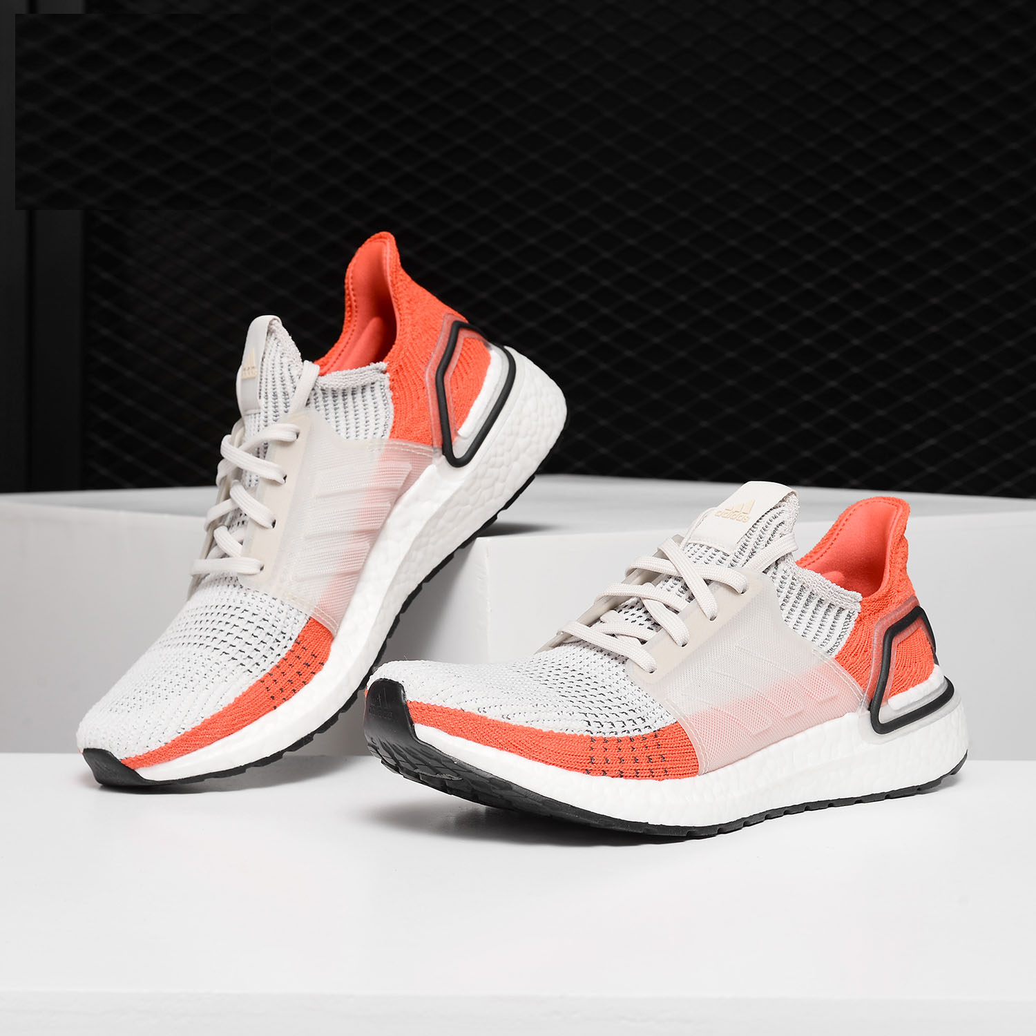 Adidas/阿迪达斯正品19夏新款UltraBoost 5.0运动鞋跑步鞋F35245