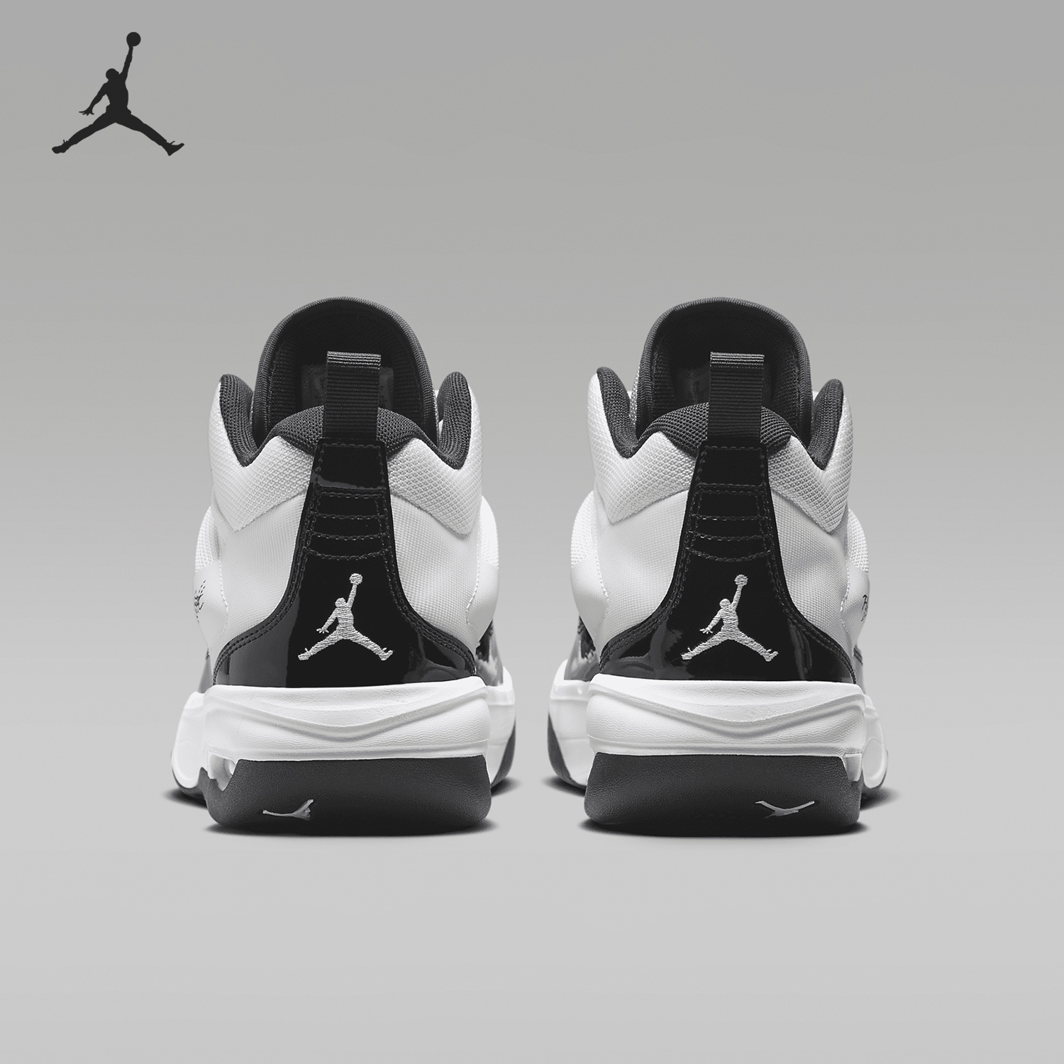 耐克男士中帮运动篮球鞋