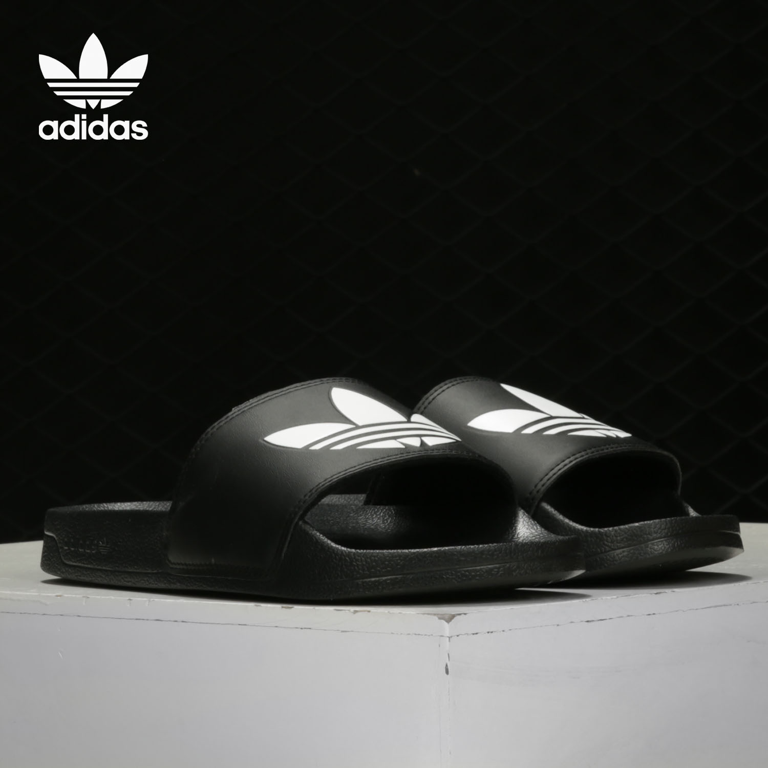 阿迪达斯男子运动拖鞋FU8298