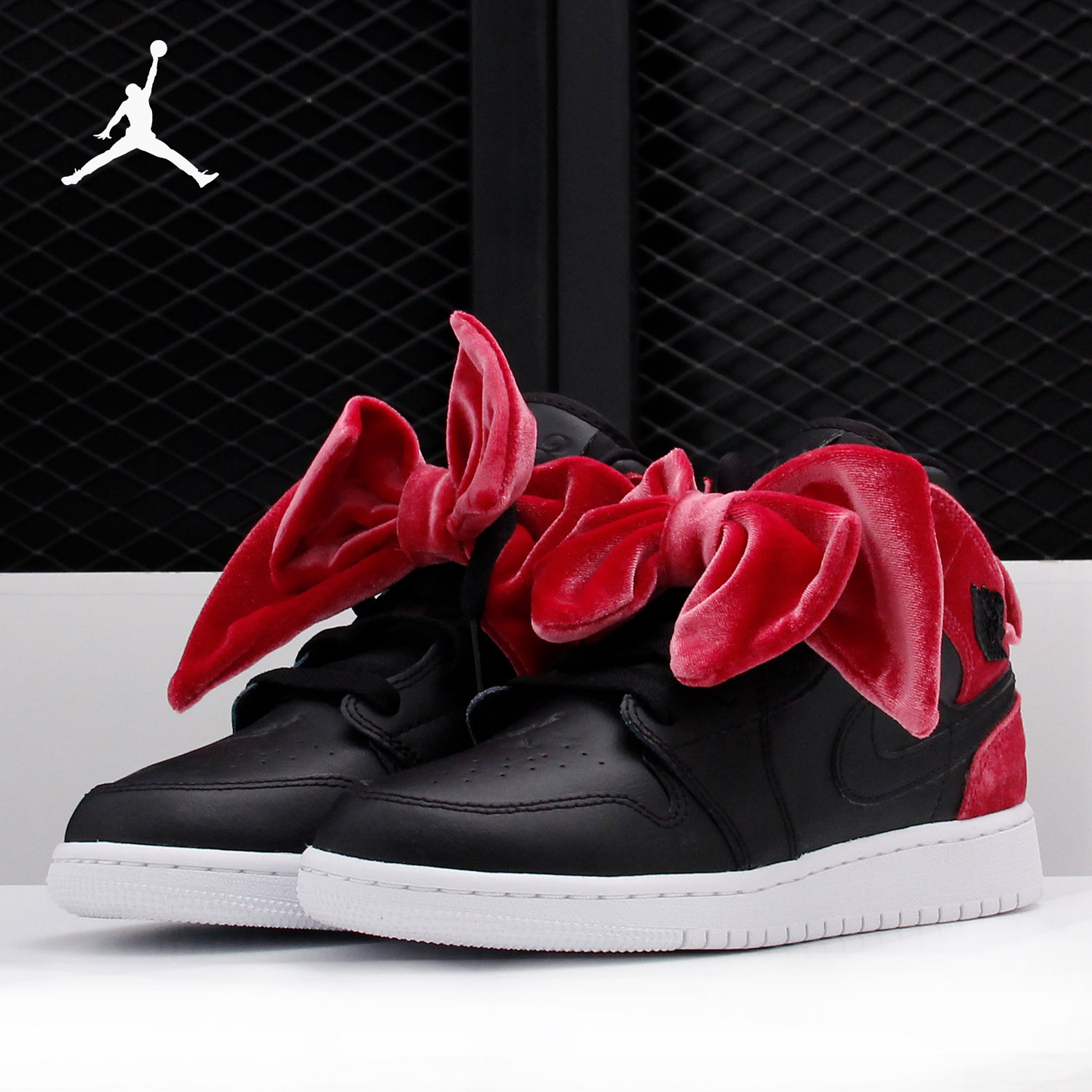 Nike/耐克正品 Air Jordan 1（GS）大童女子运动鞋 CK5678