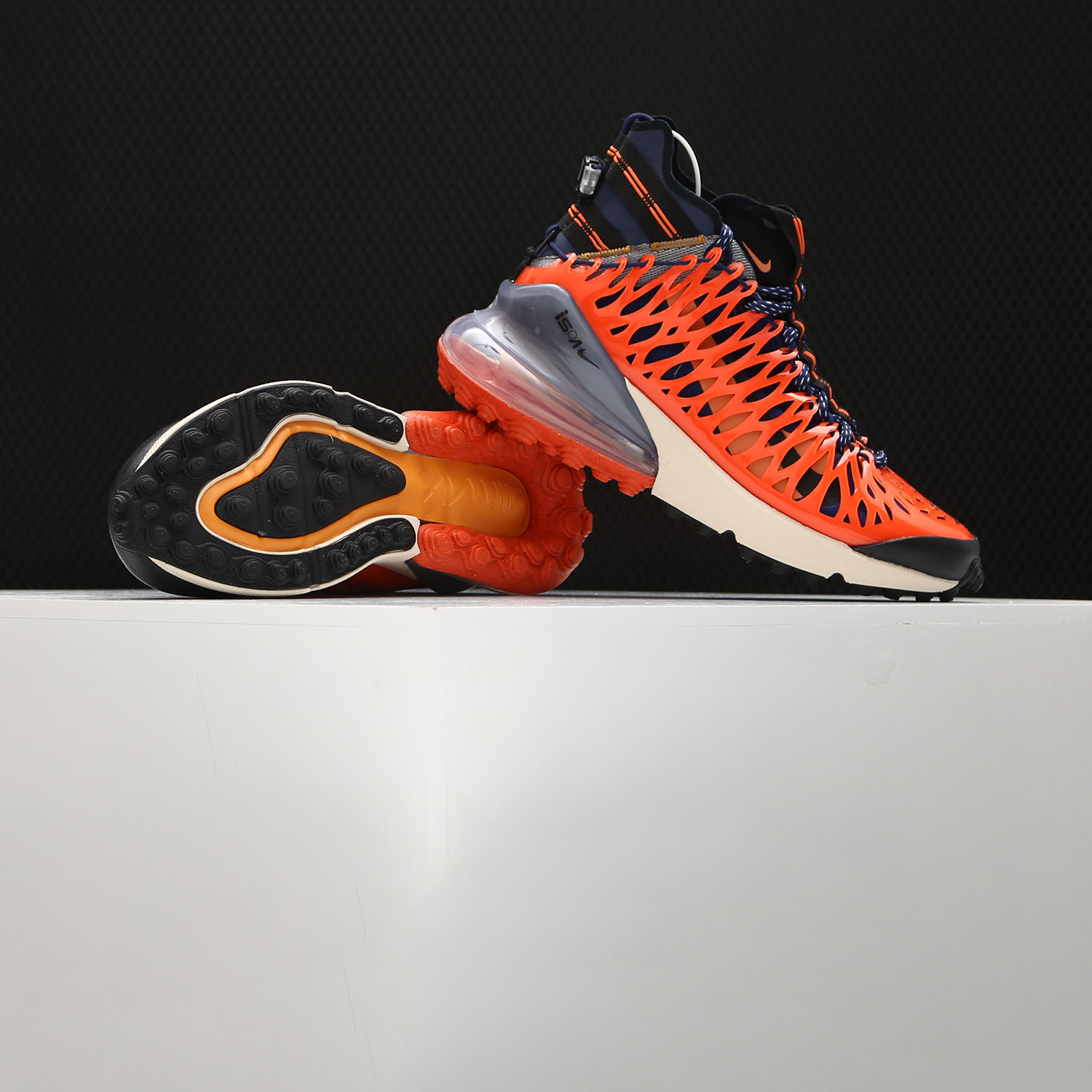 耐克AIRMAX男子跑步鞋