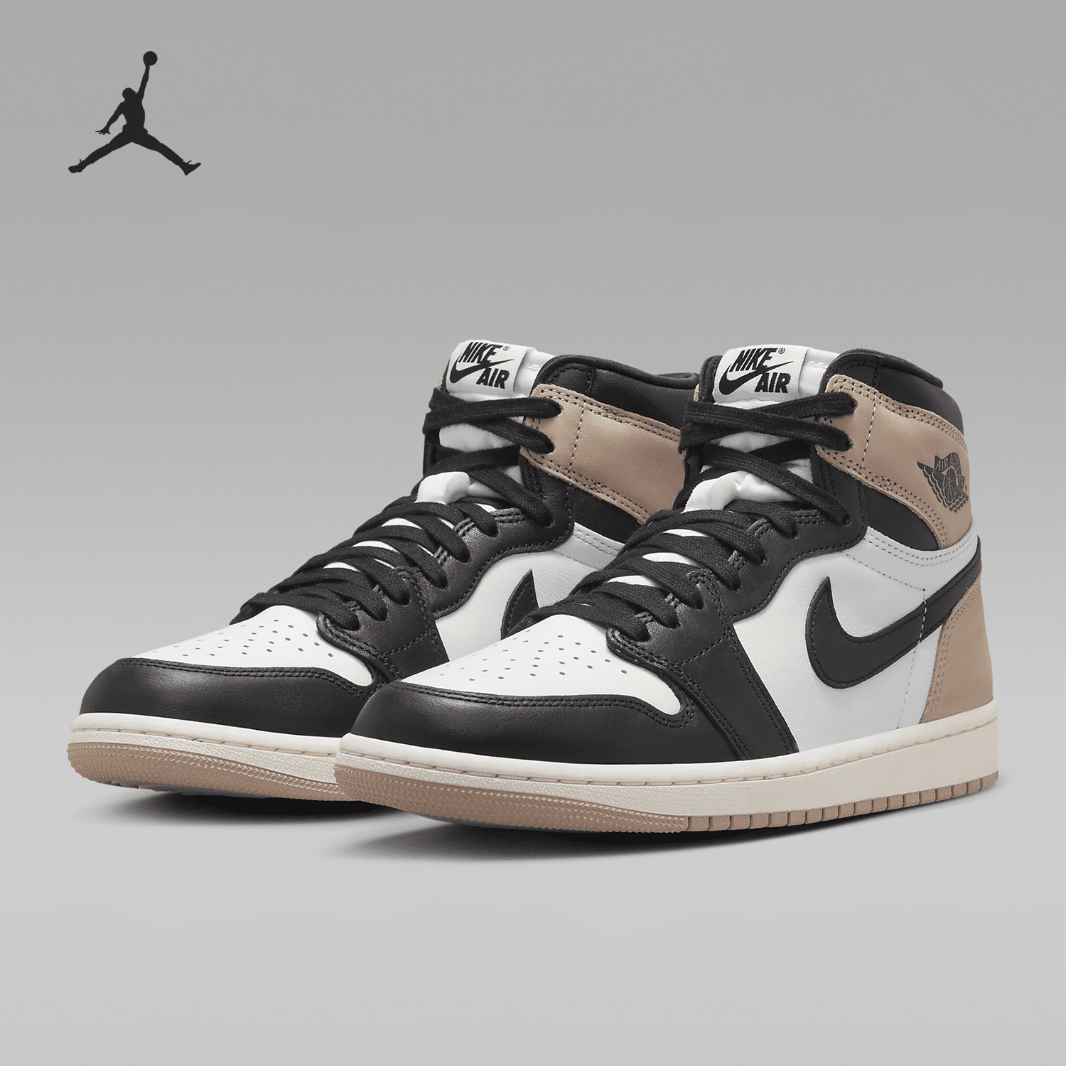 Nike/耐克官方正品 Air Jordan 1 Retro 女士篮球鞋FD2596-021