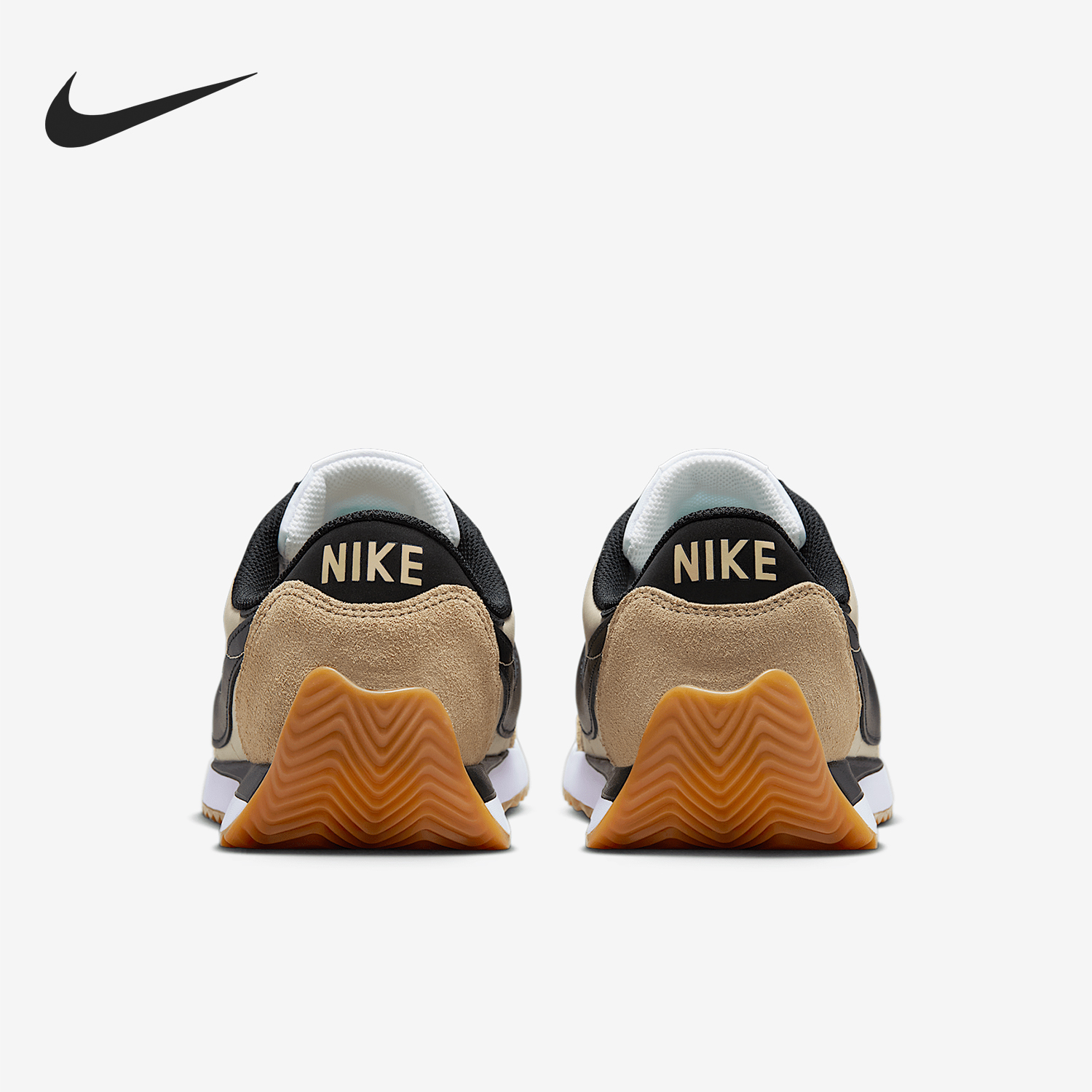 耐克女士轻便舒适复古休闲鞋