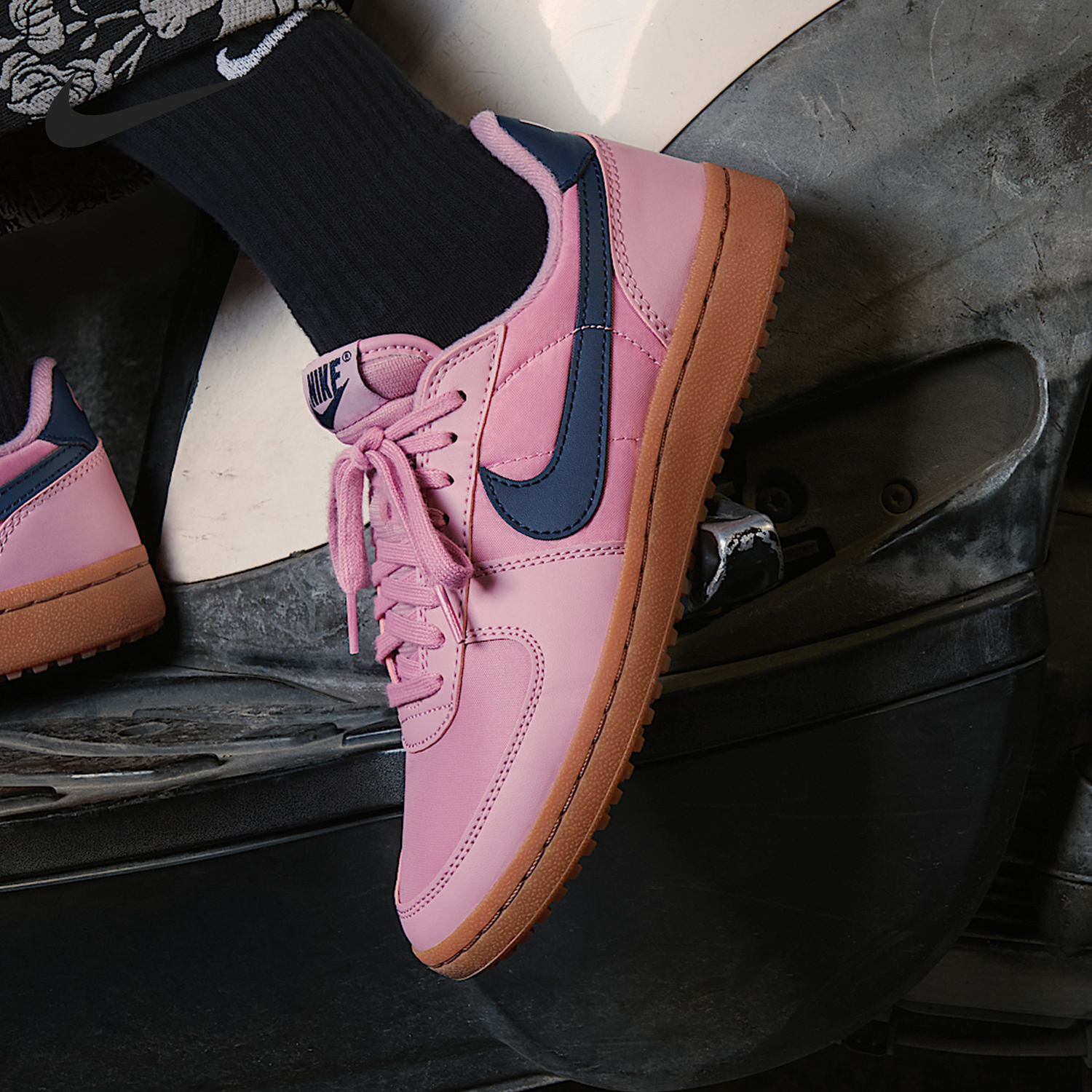 Nike/耐克正品2025春季新款女士时尚系带经典轻便板鞋FZ5593-600