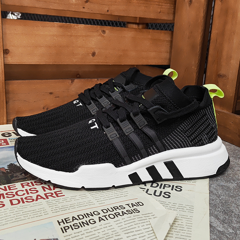 阿迪达斯三叶草男女运动休闲鞋