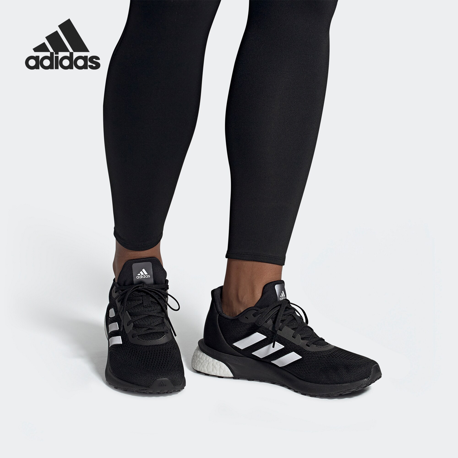 阿迪达斯ASTRARUNM男女跑步鞋