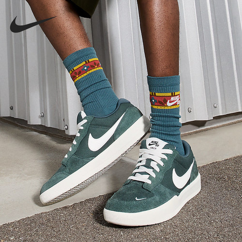 耐克男女款轻便耐磨板鞋