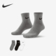 SX7677 2025男女跑步运动透气短筒袜三双装 964 耐克正品 Nike