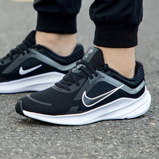 Nike耐克正品黑色跑步鞋男低帮训练鞋透气运动鞋户外登山休闲网鞋