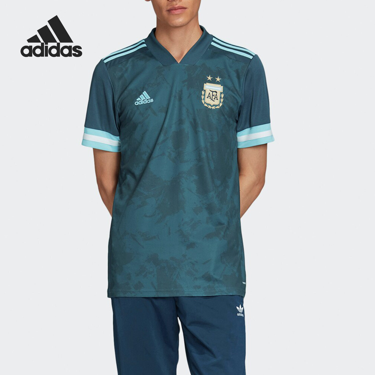 Adidas/阿迪达斯男子时尚T恤