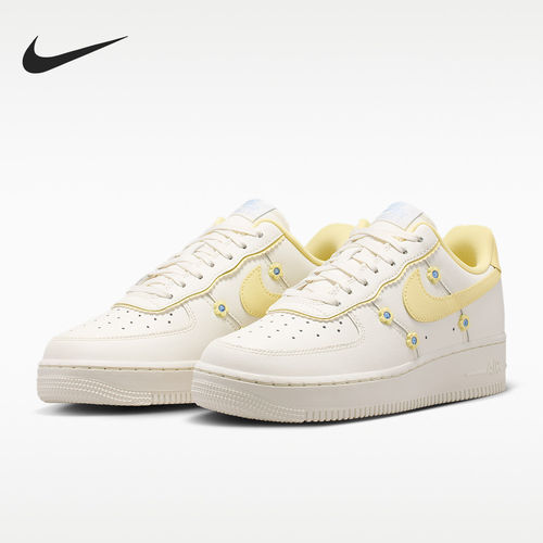 Nike耐克正品Air Force 1 07 LX女款舒适透气板鞋IW2348-170