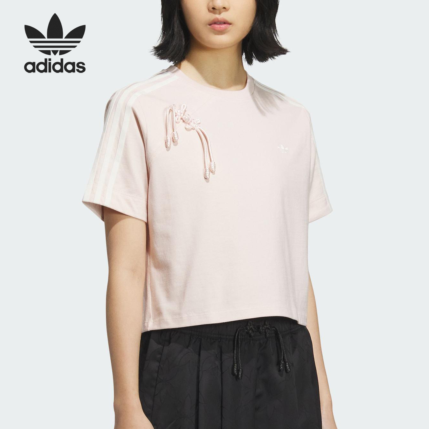 阿迪达斯女士新中式运动宽松T恤