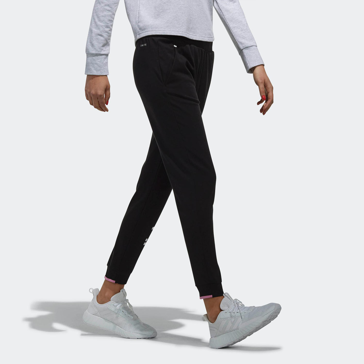 Adidas/阿迪达斯正品夏季新款女子小脚透气休闲长裤 DM2108