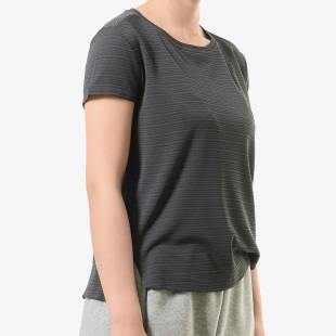 女子休闲运动短袖 Adidas CHILL FREELIFT T恤CV3770 阿迪达斯正品