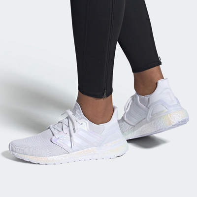 阿迪达斯ultraboost男女跑步鞋