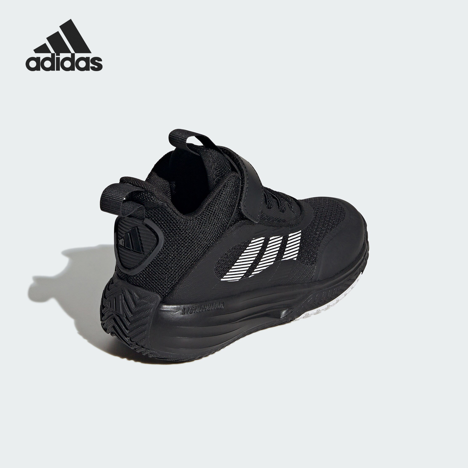 阿迪达斯儿童运动耐磨篮球鞋