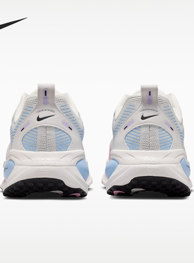 Nike/耐克官方正品Vomero 18女士公路缓震运动跑步鞋IR2985-121