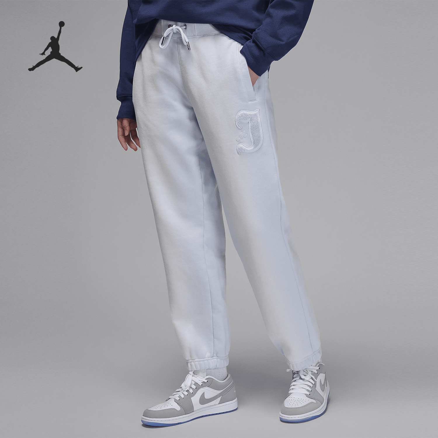 耐克女子运动长裤FV7069-085