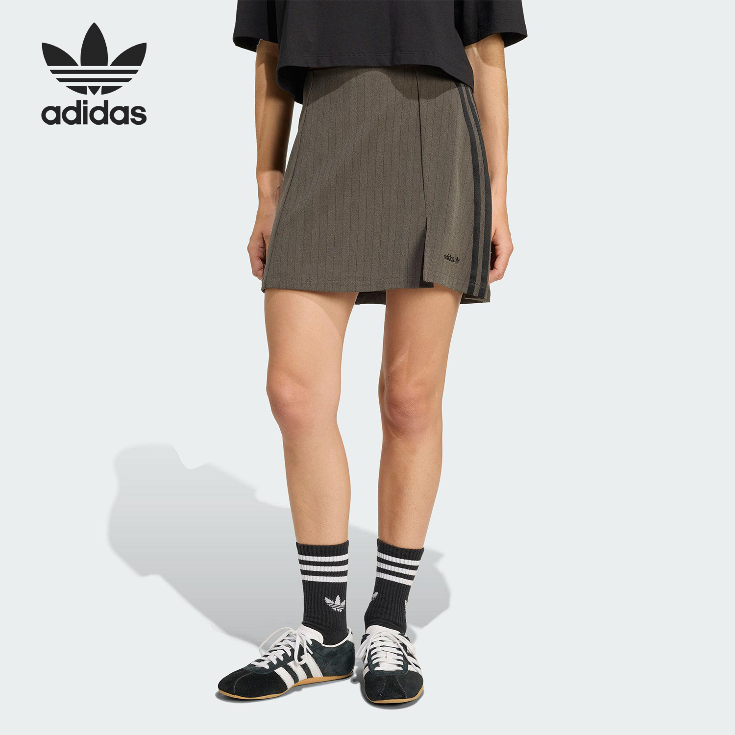 Adidas/阿迪达斯正品三叶草女士休闲足球运动半身裙JY3516