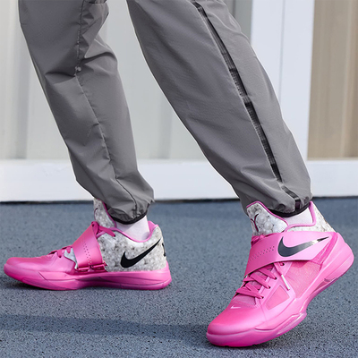 耐克男士低帮缓震运动耐磨篮球鞋