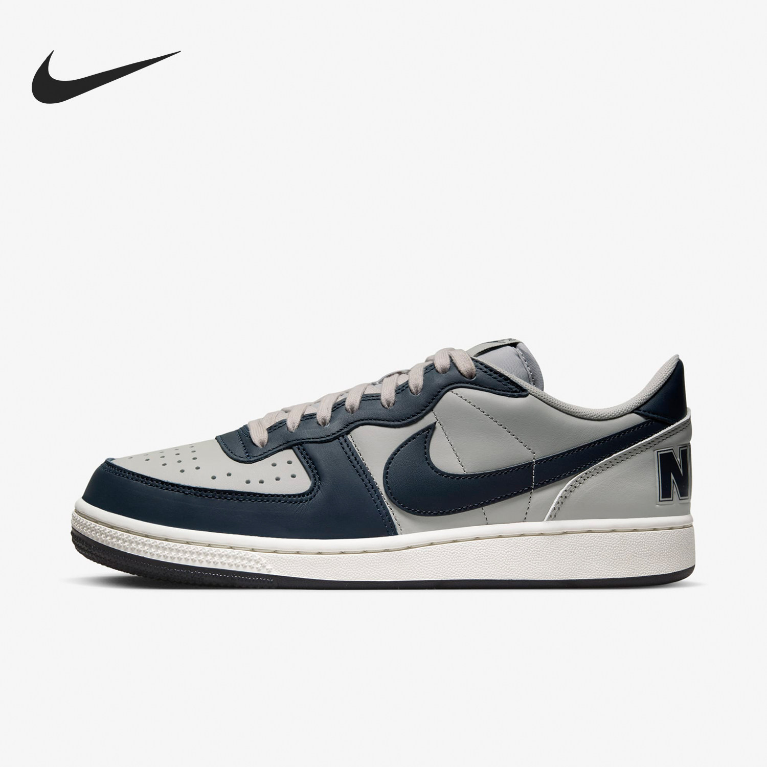 Nike/耐克官方正品当季新款男女低帮经典复刻运动板鞋FN6830-001