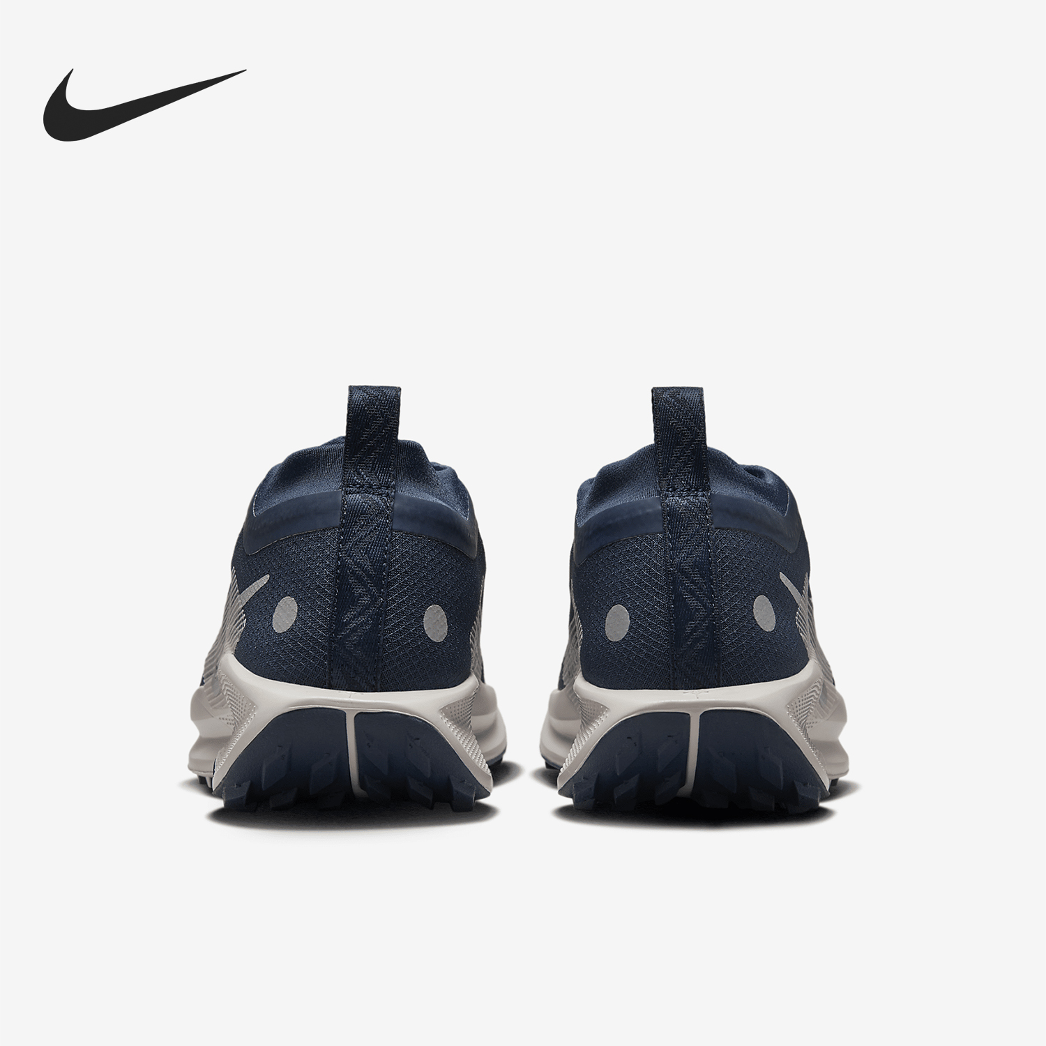 Nike/耐克正品2024秋季女士耐磨回弹运动跑步鞋FQ0912-400