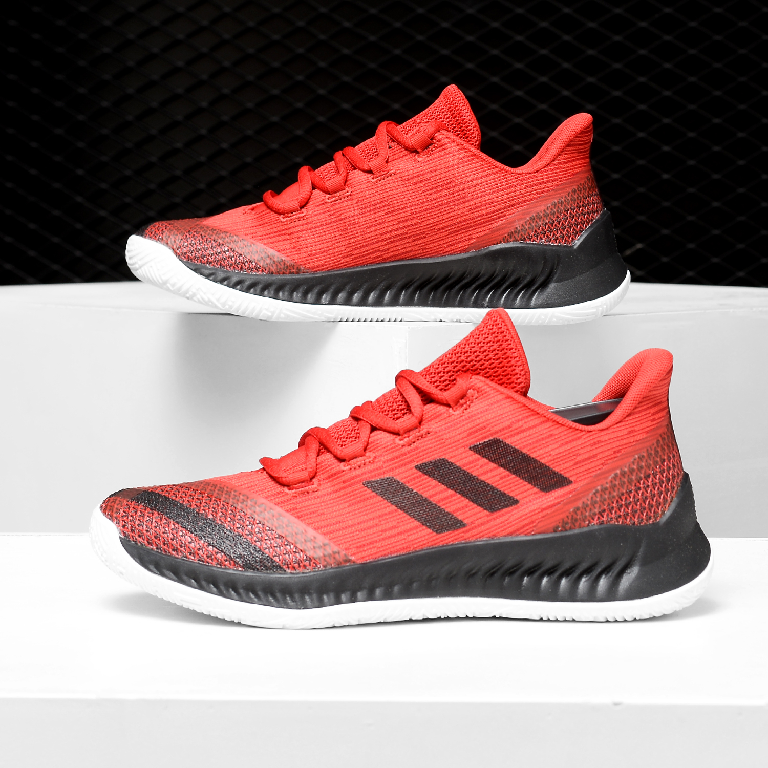 adidas阿迪达斯儿童运动鞋