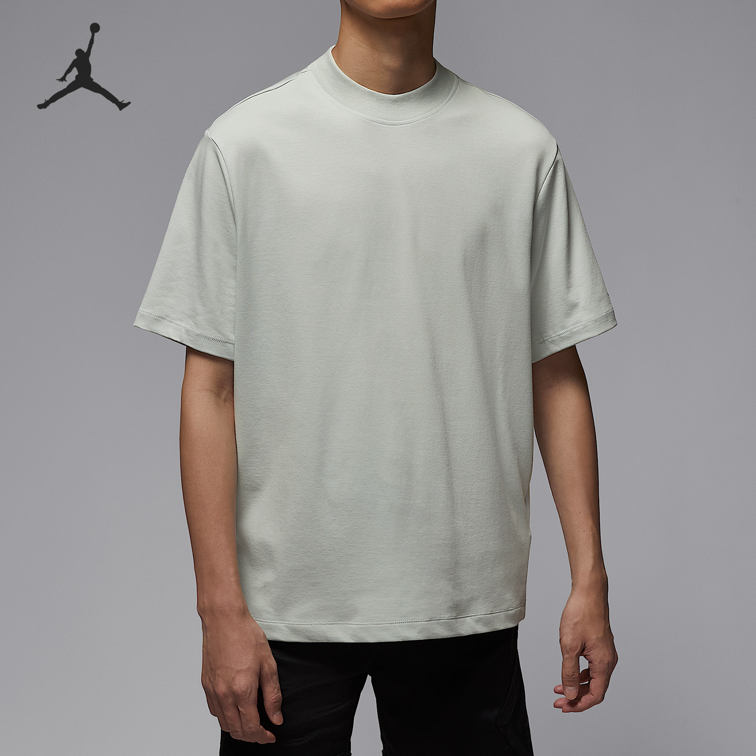 耐克男士休闲运动宽松耐穿上衣