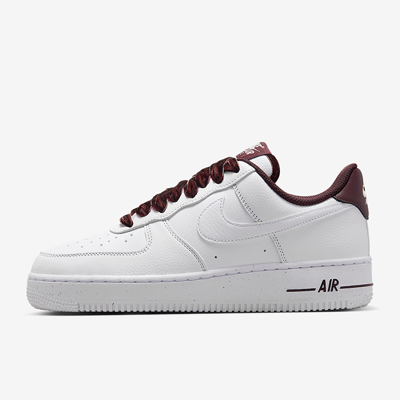 Nike/耐克正品Air Force 1女士透气低帮复古轻盈板鞋HV4403-600