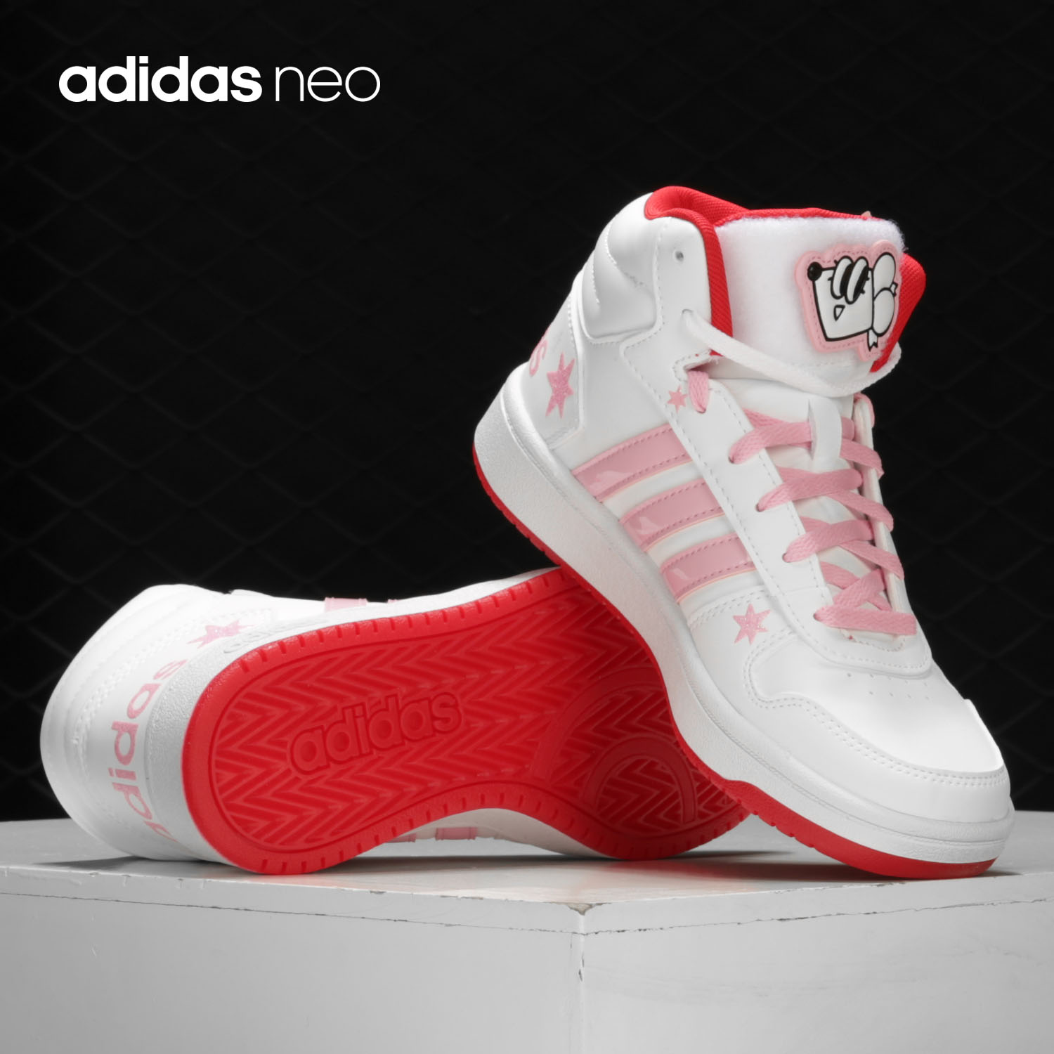 阿迪达斯女子休闲运动鞋