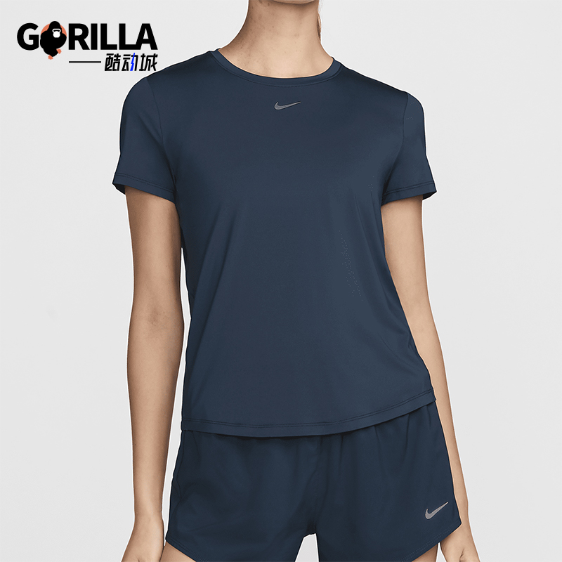耐克女士经典吸湿排汗短袖T恤