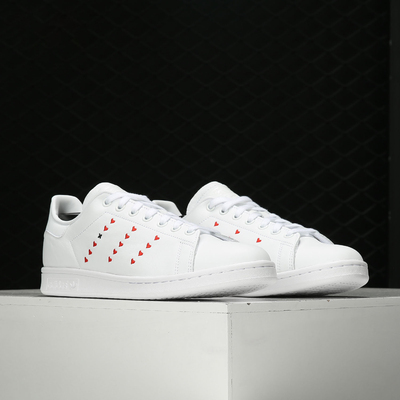 阿迪达斯三叶草男女经典板鞋