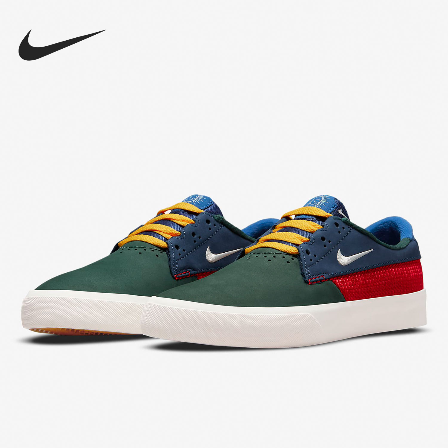 耐克情侣款经典低帮滑板鞋