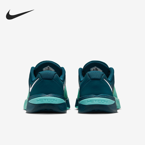 耐克女士低帮系带耐磨训练鞋