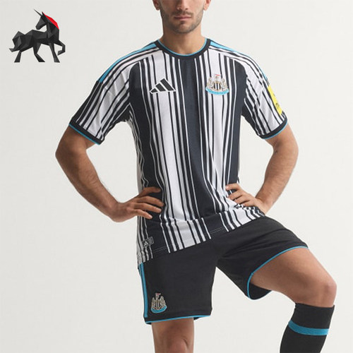 Adidas/阿迪达斯正品男士透气印花套头条纹足球短袖T恤JZ4713