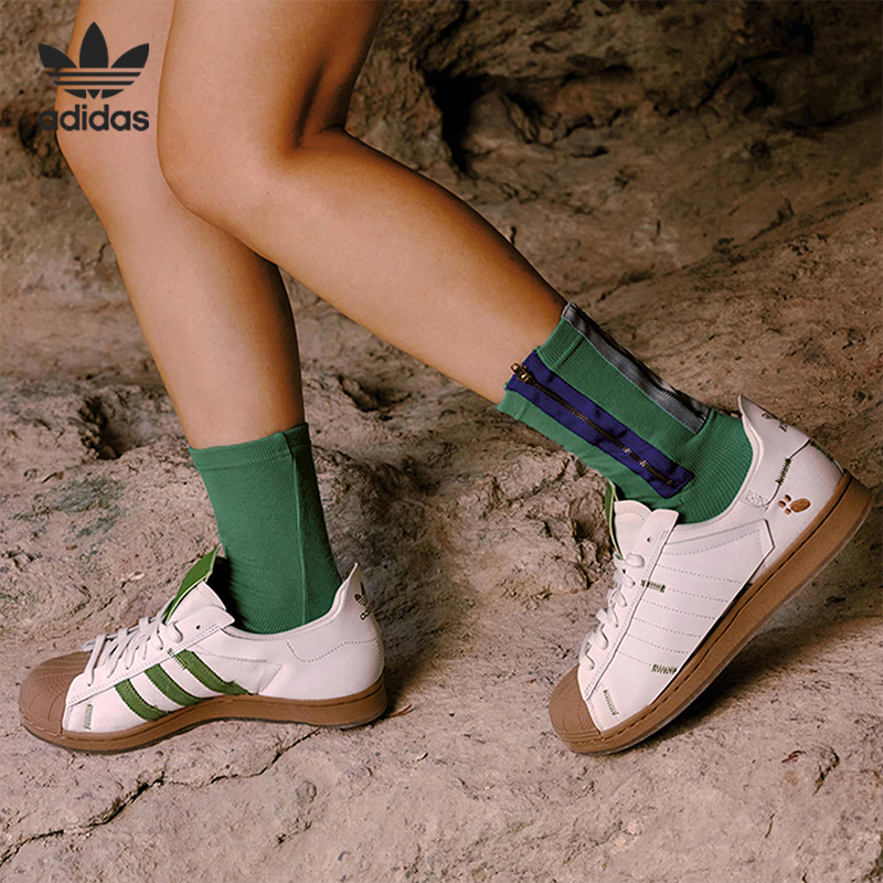 阿迪达斯三叶草男女轻便板鞋