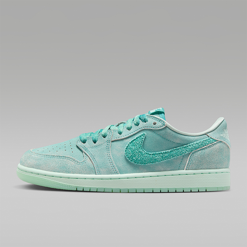Nike/耐克正品JORDAN女士运动轻便耐磨经典休闲板鞋HQ8111-300