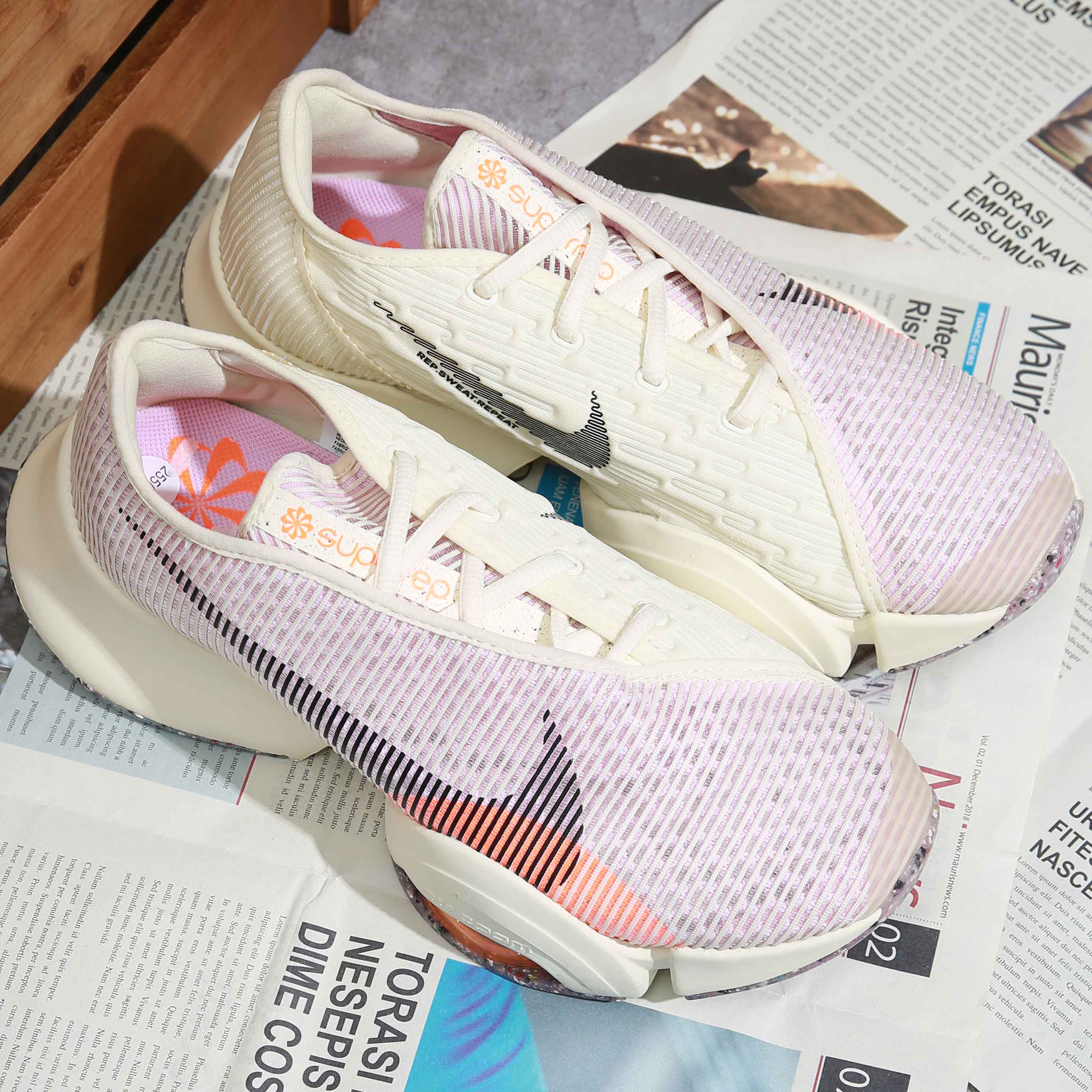 耐克男子运动健身训练鞋