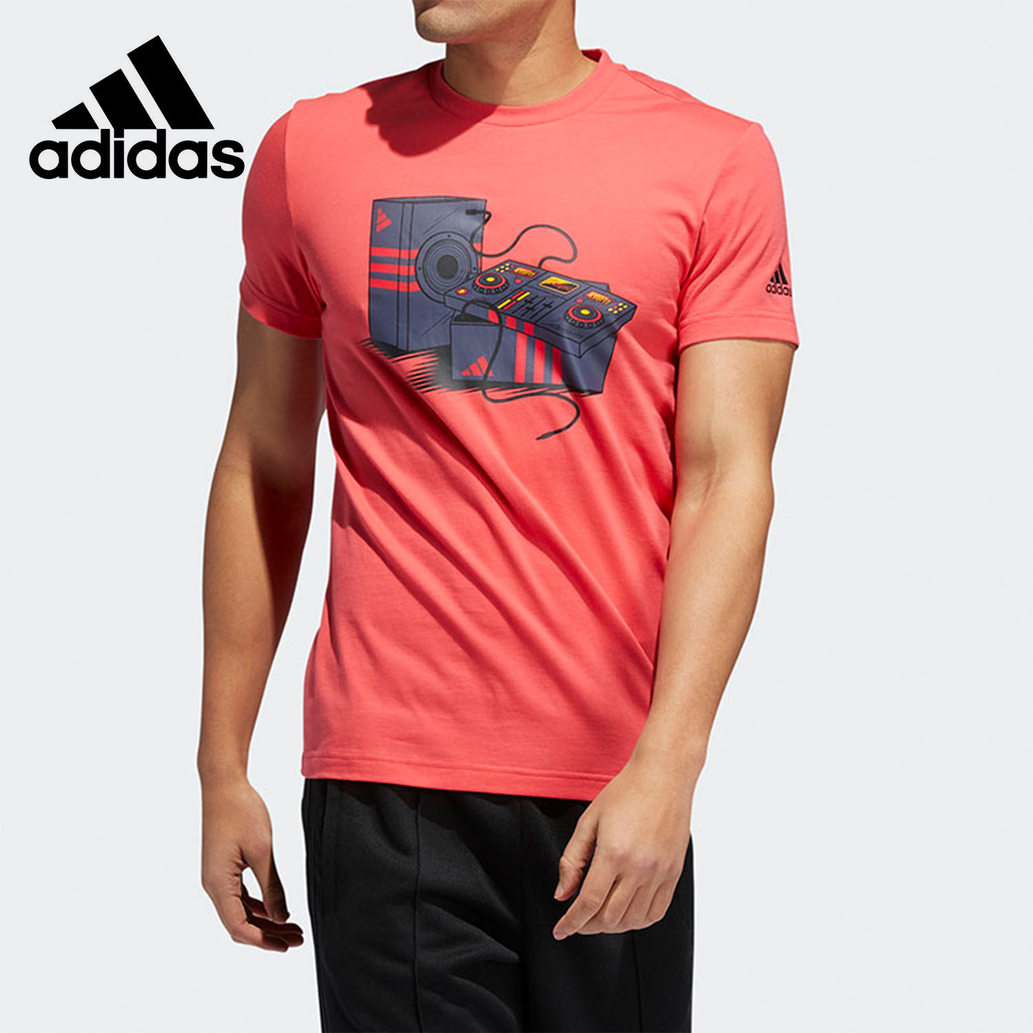 Adidas/阿迪达斯正品男子磁带印花运动透气短袖T恤 FT2824