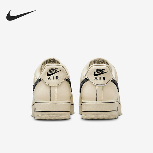 耐克男士轻便户外系带耐磨板鞋