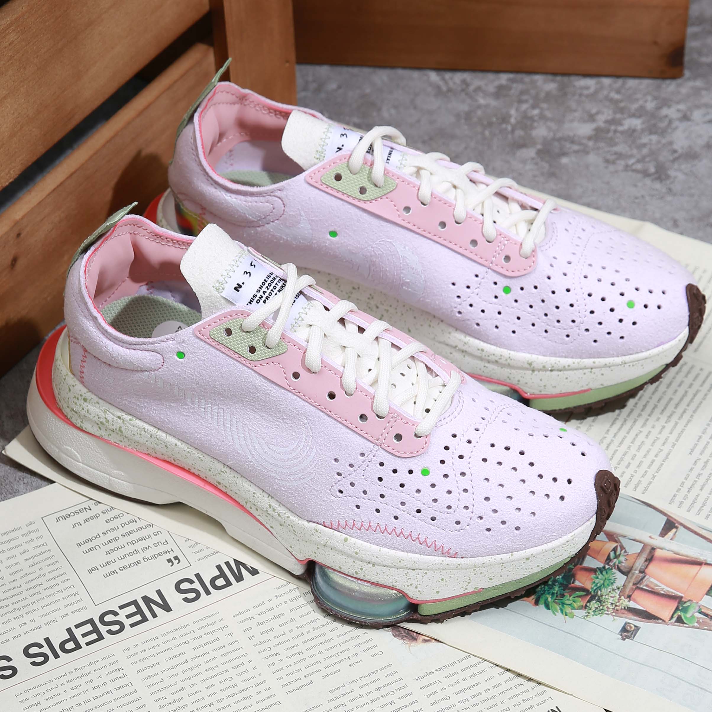 耐克男女低帮运动休闲鞋